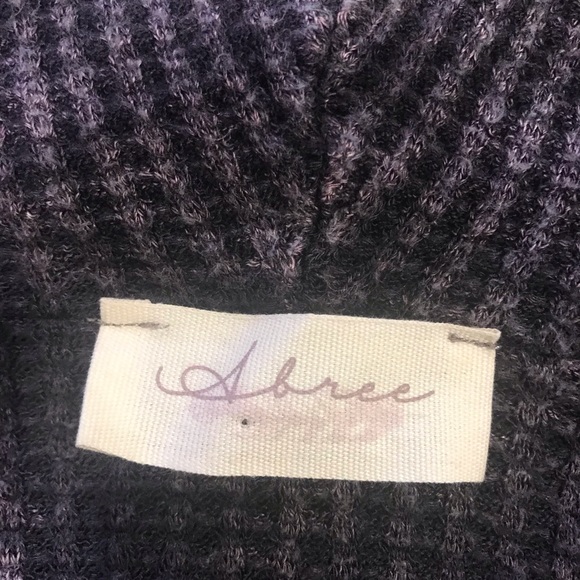 🌸🌸 ABREE  Purpleish Color. - Picture 6 of 7